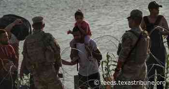 Appeals court reverses order blocking Texas immigration law, setting up Supreme Court showdown