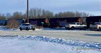Emergency crews respond to train derailment in St. Albert
