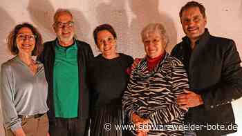 Nagolder Theaterwelt: Die Müllers ziehen sich bei „Vorhang auf!“ zurück