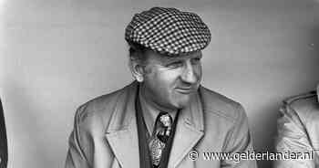 Op de avond van een van de grootste teleurstellingen ooit voor Oranje, zat Kees Rijvers bij de buren