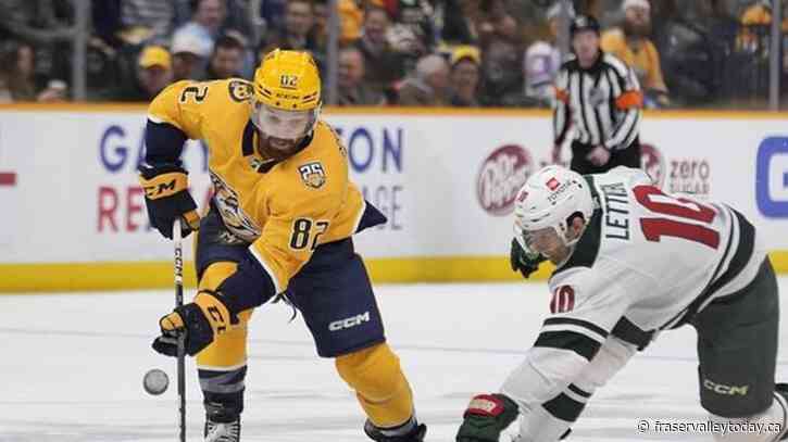 Nashville Predators sign Tommy Novak to a 3-year extension worth $10.5 million