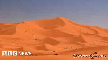 Mystery of giant star sand dunes solved