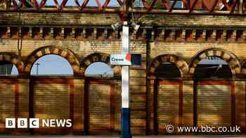 'We need a new rail line with Crewe at its heart'