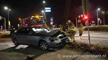 112-nieuws: auto botst op boom in Rijen • ongeluk bij Breda-Noord