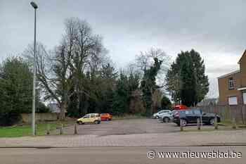 Gemeente Balen wil parking naast Olmense markt verkopen: “Belangrijk dat evenementen blijven doorgaan”