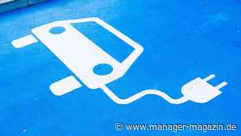 Kraftfahrt-Bundesamt: E-Auto-Absatz im Februar schwächelt deutlich, insgesamt steigt Zahl der Zulassungen aber