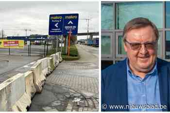 Makro-site krijgt tijdelijke invulling om verloedering tegen te gaan: “Eerst stalplaats voor 1.400 Tesla’s, daarna winkels voor grotere boodschappen”