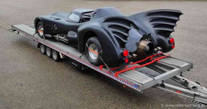 Zoll fertigt «Batmobil» ab