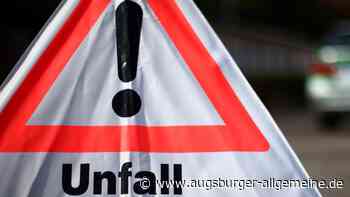 Radfahrerin wird an Kopf und Becken verletzt: Polizei sucht Unfallzeugen