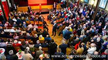 Kanzler im Kreis Calw: Mitten im Publikum kommt er ins Plaudern