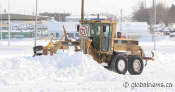 Saskatoon snow-clearing timeline shortened as crews plow through