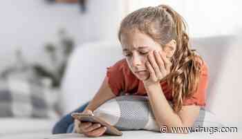 Prenatal Psychological Distress Linked to Earlier Adrenarche in Girls