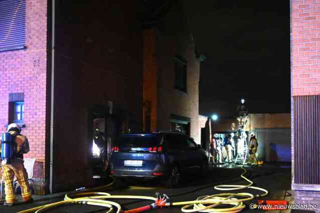 Uitslaande brand in achterkeuken