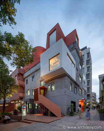 Nantou Hybrid Building / URBANUS