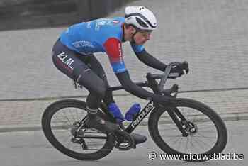 Jonas Volkaert plukt voorjaarsbloemen in Lierde: “Met vier brommers op weg moest ik mijn verstand gebruiken”