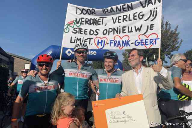 Hans Jurgen (51) fietst 400 kilometer als herinnering aan zijn overleden zus Katja:  “We rijden volledige Belgisch-Nederlandse grens af”