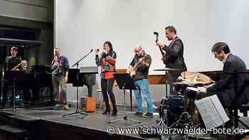 Musikschule Altensteig: Jubelrufe quittieren die Weltpremiere