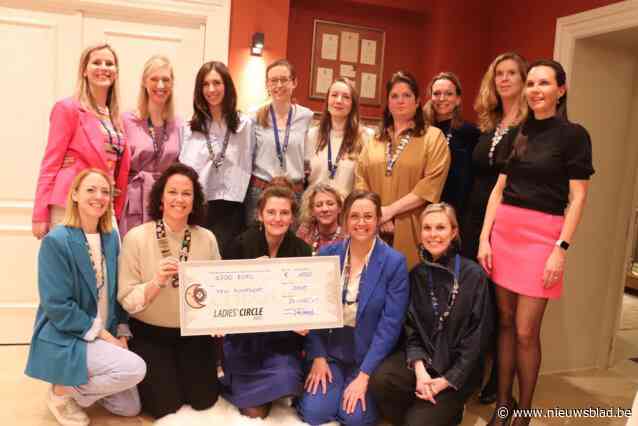 Ladies’ Circle schenkt 1.500 euro aan vzw Kunstlicht