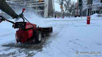 Saskatoon asking residents to move vehicles ahead of scheduled local street grading as city wraps up priority