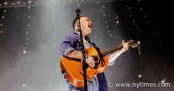 Onstage, Zach Bryan Howled, and the Crowd Found Its Voice