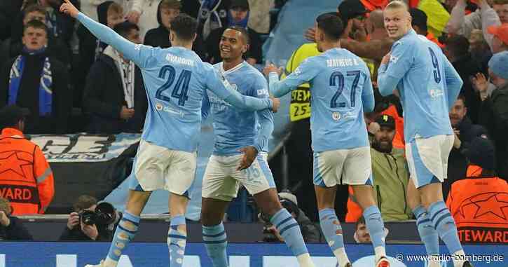 Manchester City zieht problemlos ins Viertelfinale ein