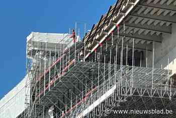 Arbeider valt van stelling aan viaduct van Vilvoorde: slachtoffer afgevoerd naar ziekenhuis
