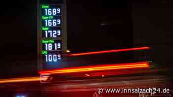 Kurioser Tankstellenkrimi in Egglkofen: Geldtaschen-Panik sorgt für Polizeieinsatz