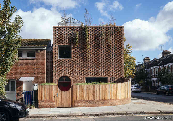 Haus mit guten Manieren
 - Reihenendhaus in London von Studio Surman Weston