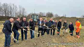 Spatenstich für neuen Bauhof in Buchbach – Wann der Rohbau stehen soll