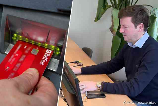 ‘Belfius-medewerkster’ overtuigt vrouw (76) uit Mortsel bankkaart mee te geven om er vervolgens 20.000 euro mee af te halen: “Ze is er niet goed van”