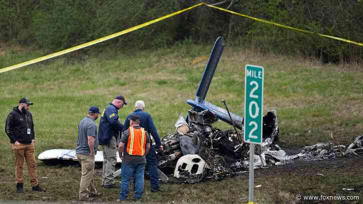 Nashville plane crash: Police identify 5 deceased as pilot, his wife and 3 young children