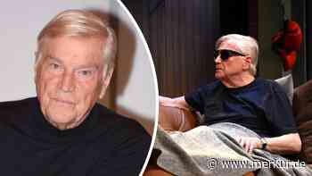 Blackout auf der Bühne: Sorge um TV-Star Jochen Busse