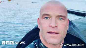 Relay starts in channel swimmer's memory