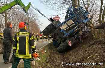 FW Ense: Unfall mit landwirtschaftlicher Maschine auf B516