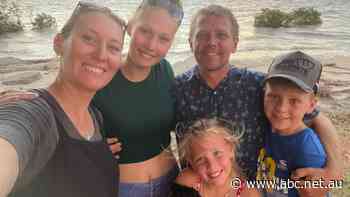 Doctors, teachers may not return to remote outback communities due to 'unreliable' Rex flights