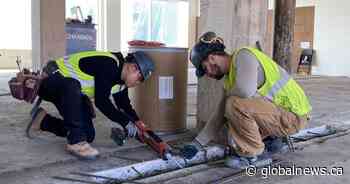 Calgary agency helps train new immigrants for trades jobs