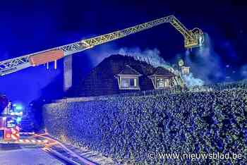 Woning helemaal vernield door zware brand: “Ze hebben niks meer”