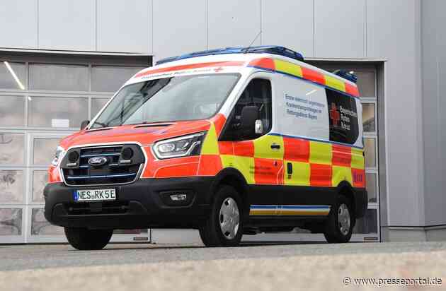 Ford Pro bringt Bayerns ersten Elektro-Krankentransporter auf die Straße - für Rettungsdienst des Roten Kreuzes