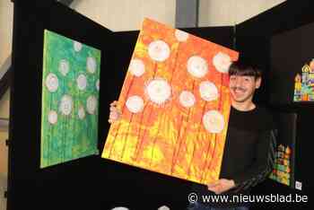 Leerlingen De Bremberg zetten met eigen kunst jubileum in de verf: “Kunstenaars van jaren ’60 als inspiratiebron”