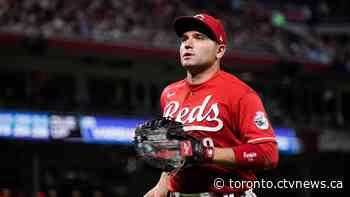 Joey Votto agrees to non-roster invite with hometown Blue Jays