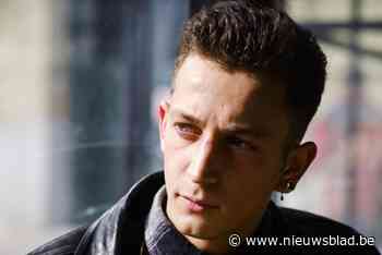 Stylist, model en modeontwerper Oemer Khan (27) overleden: “Prachtig persoon vol liefde, ambitie en empathie”