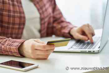 Inbrekers stelen op twee plaatsen laptops uit auto’s