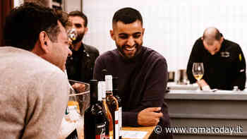 Vicino Roma 28enne indiano trasforma il minimarket dei suoi in un’enoteca con cucina