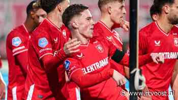 Live: Twente bij rust op voorsprong tegen Sparta door kopgoal Rots