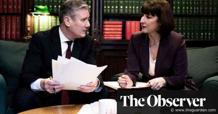 Labour steps up preparations to govern as Reeves attacks ‘unfunded’ Tory tax cuts