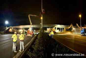 Afbraak van oude brug over E313 van start gegaan, snelweg in Ranst in beide richtingen afgesloten tot zondagochtend 9 uur