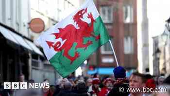 Travel warning as rugby crowds head to Cardiff