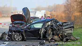 A7 bei Alveslohe gesperrt: Schwerer Unfall im Stauende