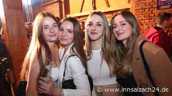 900 Nachtschwärmer tanzten in Purkering