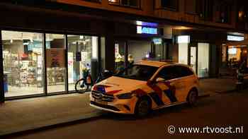 112 Nieuws: winkeldief bijt medewerker in hand